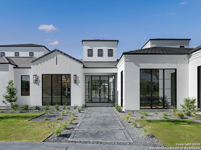 Image 4 of 62 For 116 Whittingham