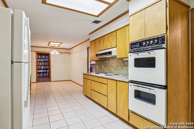 Image 13 of 52 For 5817 Winding Ridge