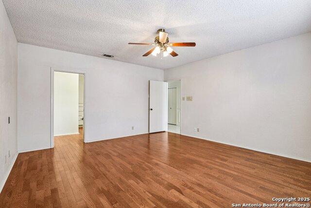 Image 15 of 52 For 5817 Winding Ridge