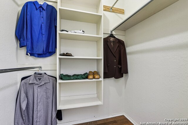 Image 18 of 52 For 5817 Winding Ridge