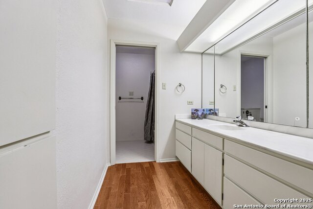 Image 27 of 52 For 5817 Winding Ridge