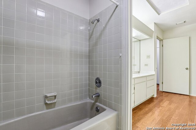 Image 28 of 52 For 5817 Winding Ridge