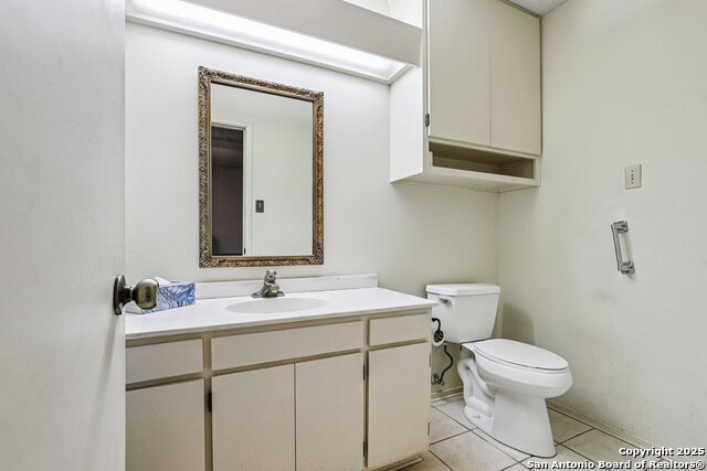 Image 39 of 52 For 5817 Winding Ridge