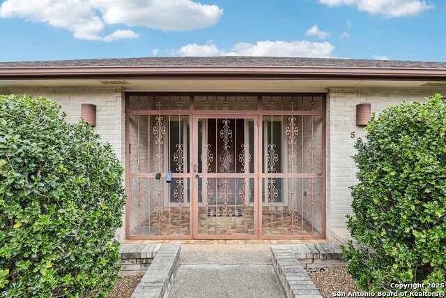 Image 51 of 52 For 5817 Winding Ridge