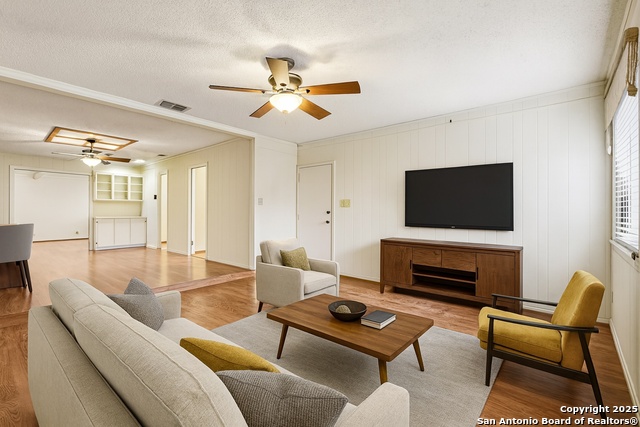 Image 9 of 52 For 5817 Winding Ridge