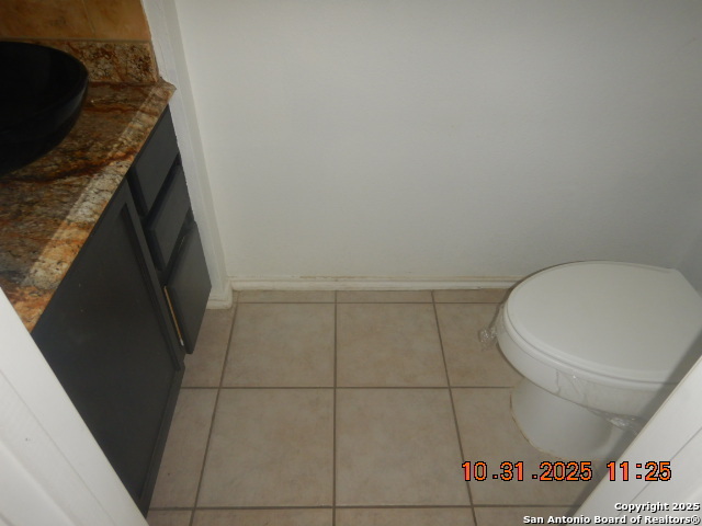 Image 7 of 19 For 2932 Candleberry Dr