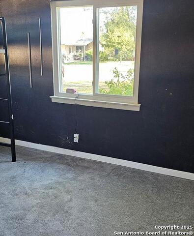 Image 7 of 35 For 815 Highgate