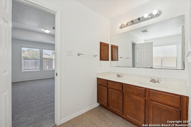 Image 38 of 46 For 9219 Hanover