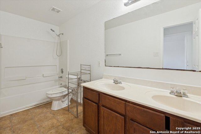 Image 39 of 46 For 9219 Hanover