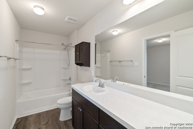 Image 19 of 24 For 9709 Marbach Brook