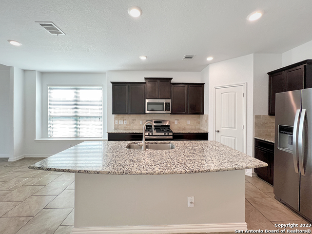 Image 10 of 36 For 22410 Akin Fawn