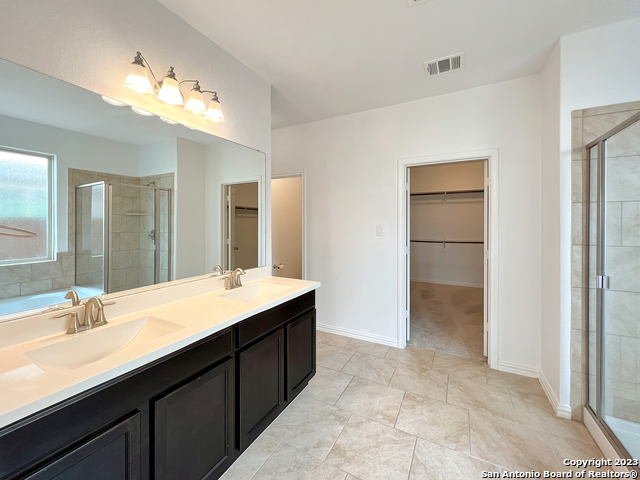 Image 16 of 36 For 22410 Akin Fawn