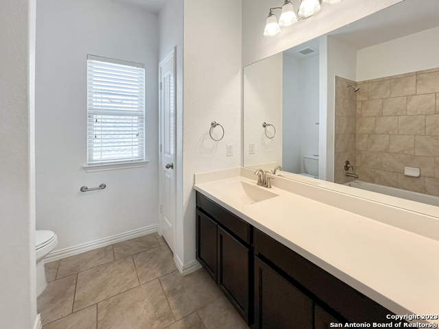 Image 27 of 36 For 22410 Akin Fawn