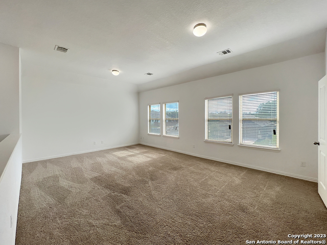 Image 31 of 36 For 22410 Akin Fawn