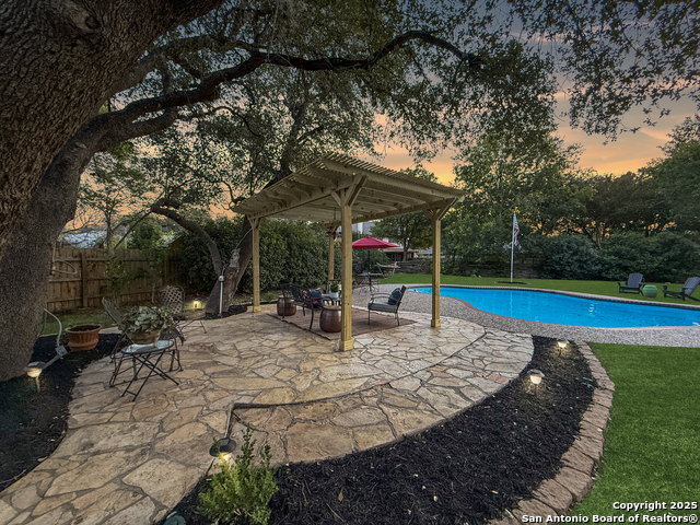 Image 32 of 37 For 7103 Autumn Park