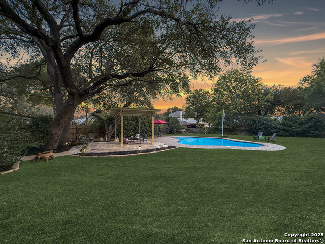 Image 33 of 37 For 7103 Autumn Park