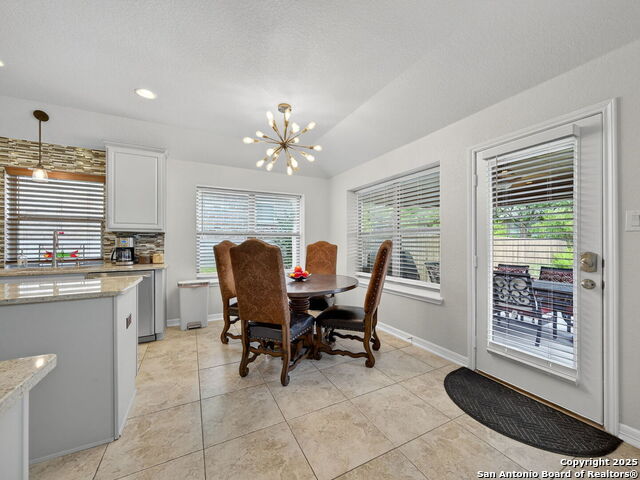 Image 16 of 31 For 2623 Ladera  