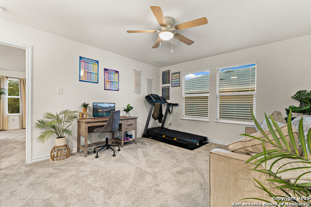 Listing photo id 16 for 11232 October Stead