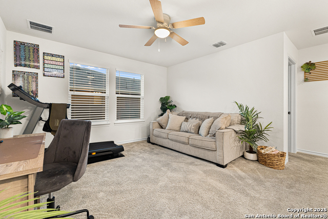 Listing photo id 17 for 11232 October Stead