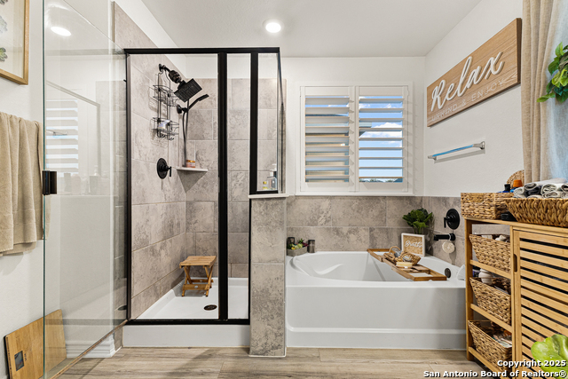 Listing photo id 25 for 11232 October Stead