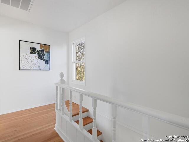 Image 13 of 40 For 123 Mandalay