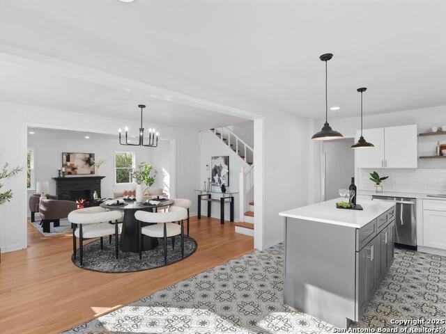 Image 8 of 40 For 123 Mandalay