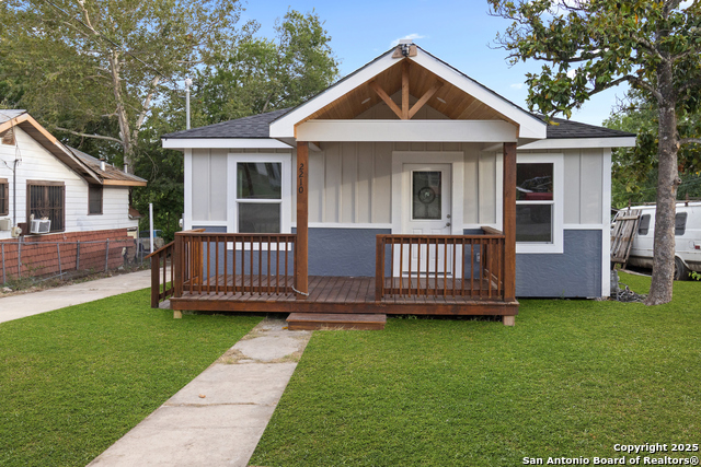 Details for 2210 Crockett, San Antonio, TX 78202