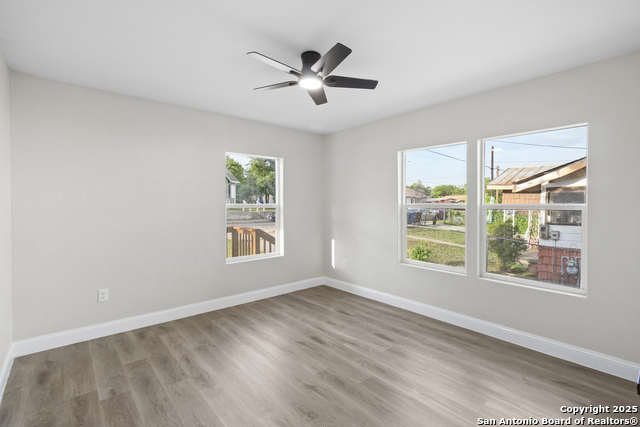 Image 10 of 28 For 2210 Crockett