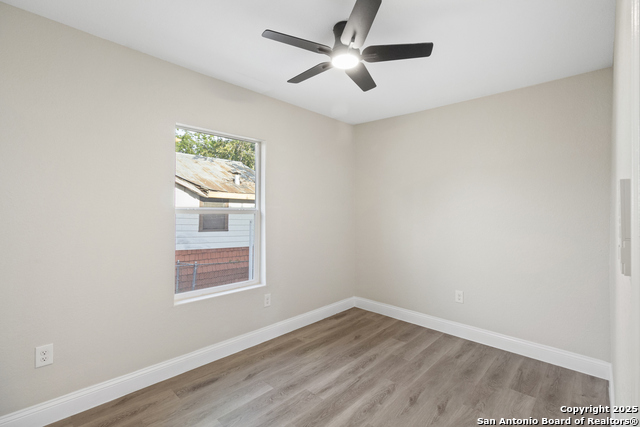 Image 12 of 28 For 2210 Crockett