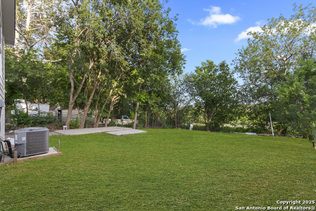 Image 28 of 28 For 2210 Crockett