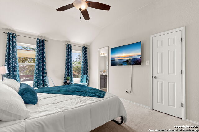 Image 11 of 18 For 9654 Emerald