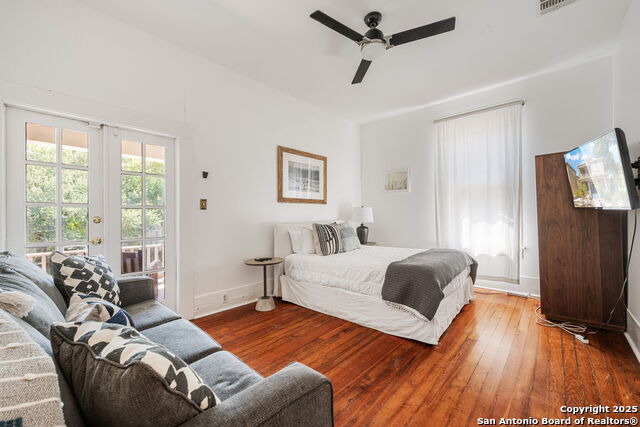 Image 21 of 40 For 225 Madison  