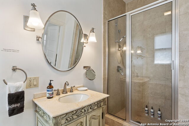 Image 22 of 40 For 225 Madison  