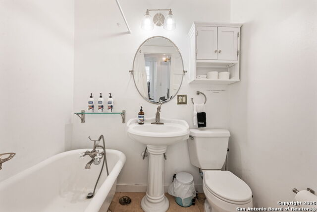 Image 24 of 40 For 225 Madison  