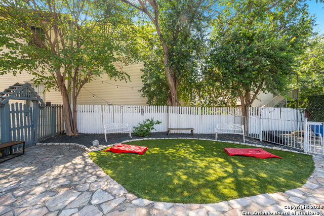 Image 36 of 40 For 225 Madison  