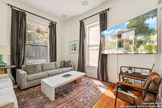 Image 7 of 40 For 225 Madison  