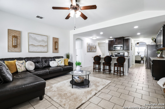 Details for 742 Halogen Way, San Antonio, TX 78221