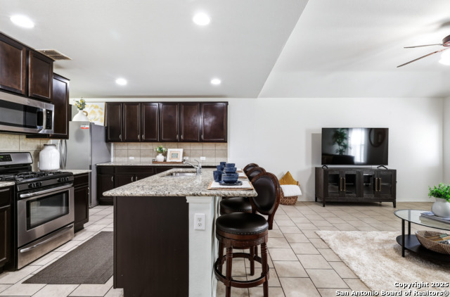 Image 16 of 31 For 742 Halogen Way