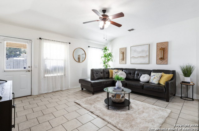 Image 18 of 31 For 742 Halogen Way