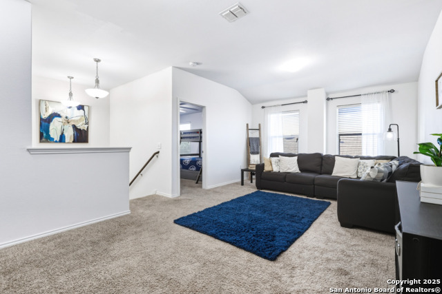 Image 24 of 31 For 742 Halogen Way