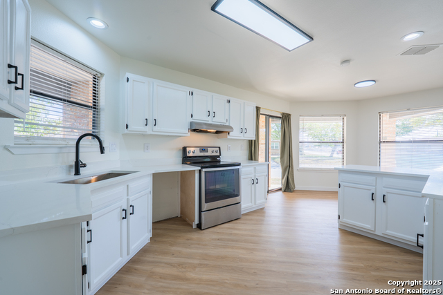 Image 24 of 48 For 201 Anhalt  