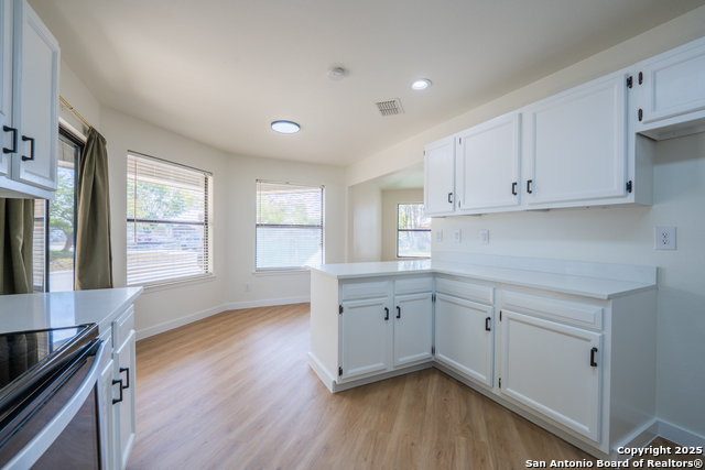 Image 26 of 48 For 201 Anhalt  