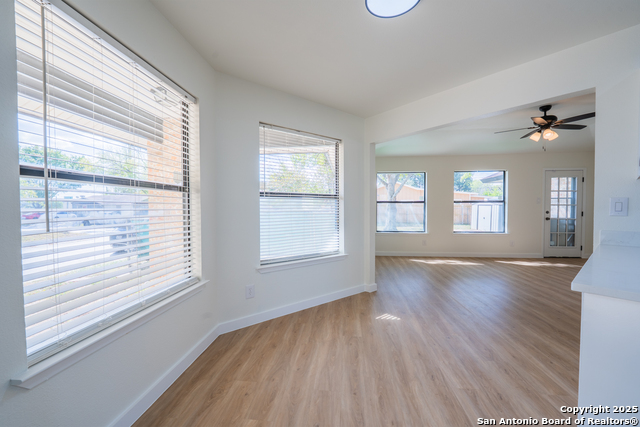 Image 28 of 48 For 201 Anhalt  