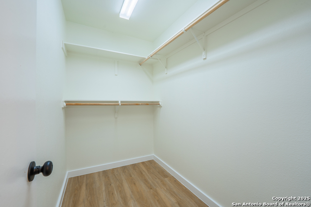 Image 35 of 48 For 201 Anhalt  