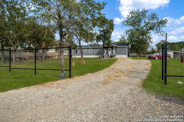 Image 2 of 43 For 974 S Addison