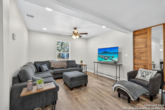 Image 8 of 43 For 974 S Addison