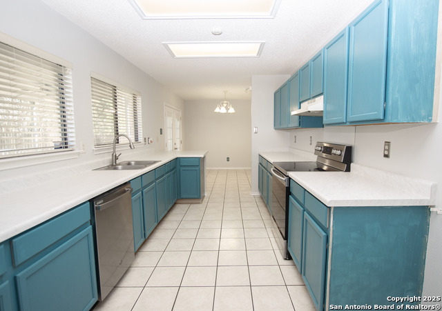 Image 6 of 27 For 3324 Windway Crk