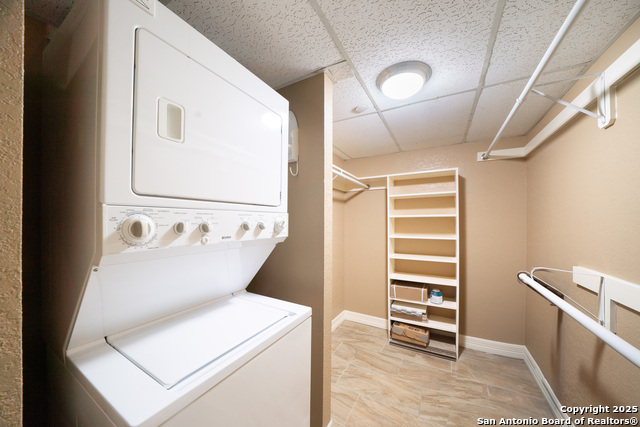 Image 15 of 18 For 1 Towers Park  1205