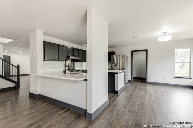 Image 15 of 43 For 8626 Vantage