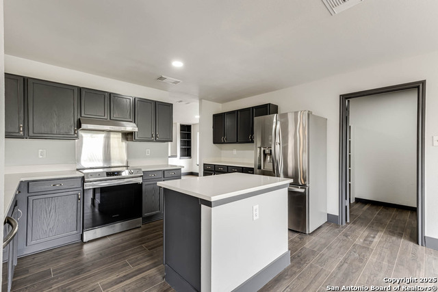 Image 18 of 43 For 8626 Vantage